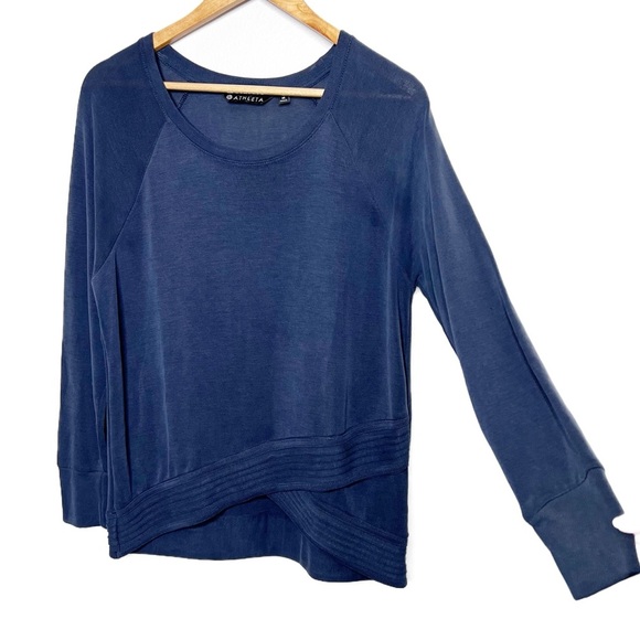 Athleta Women's Serenity Criss Cross Grey Crewneck Athletic Sweatshirt Sweater - Picture 6 of 16